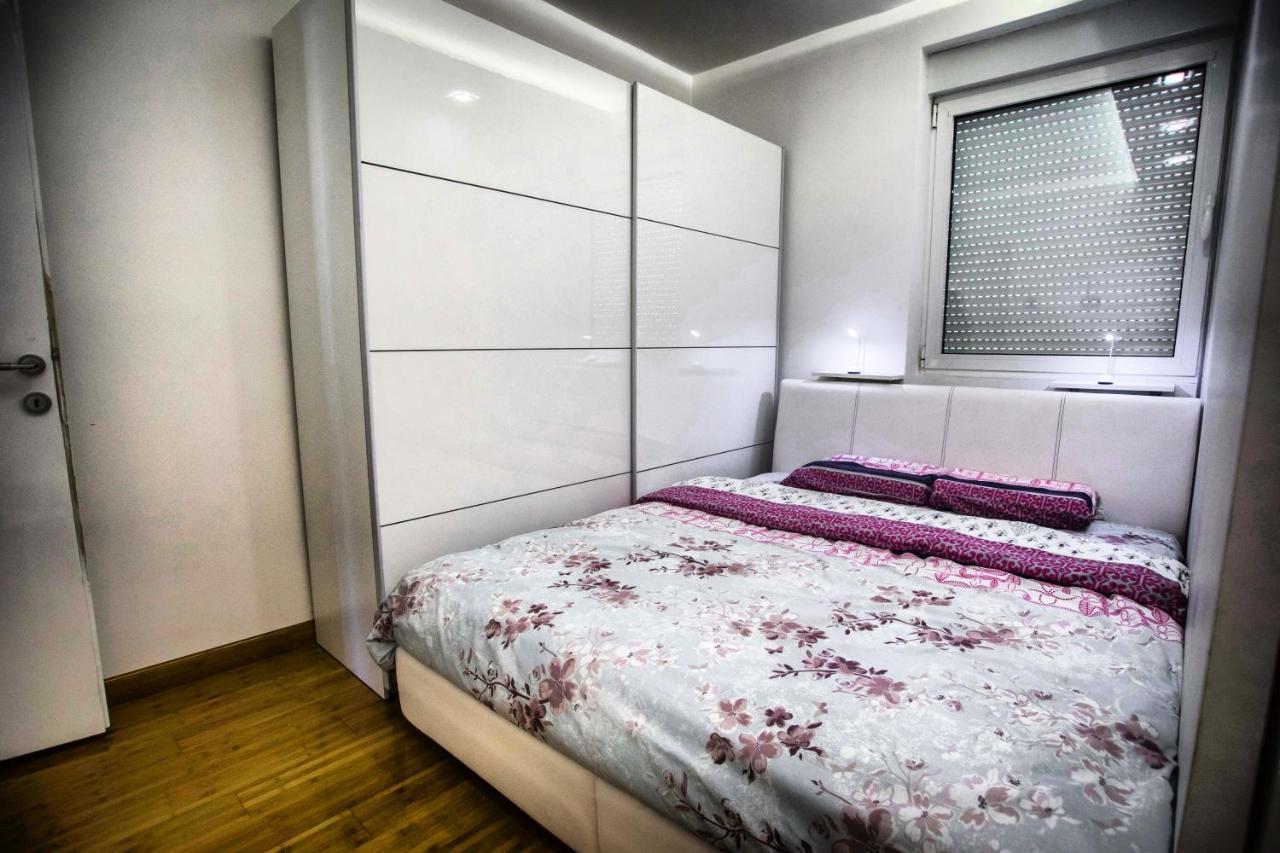 Apartman Simic - Stan Na Dan Bogatic Exterior photo