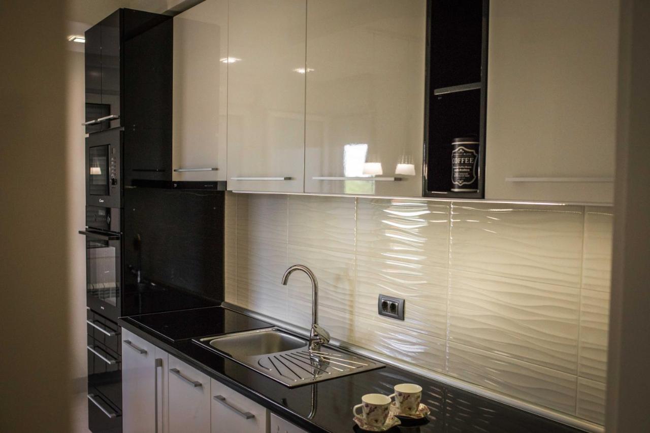 Apartman Simic - Stan Na Dan Bogatic Exterior photo
